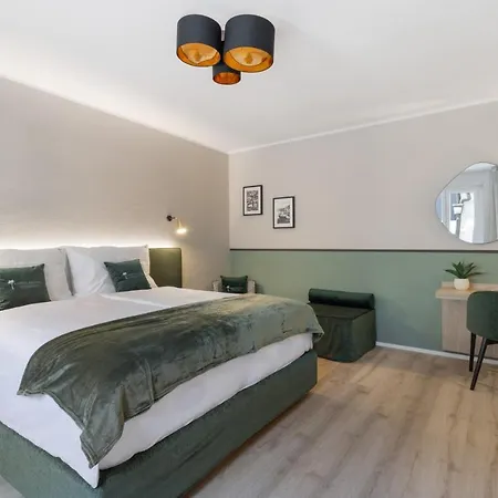 Alojamento de Acomodação e Pequeno-almoço Living Boutique 3*