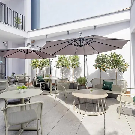 Living Boutique 3*